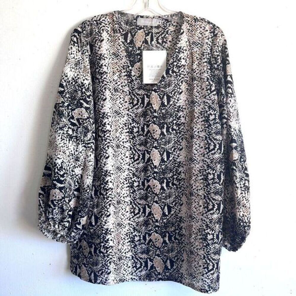 BELONGSCI Women's Loose Blouse Long Sleeved V-Neck‎ Top Medium Animal Print